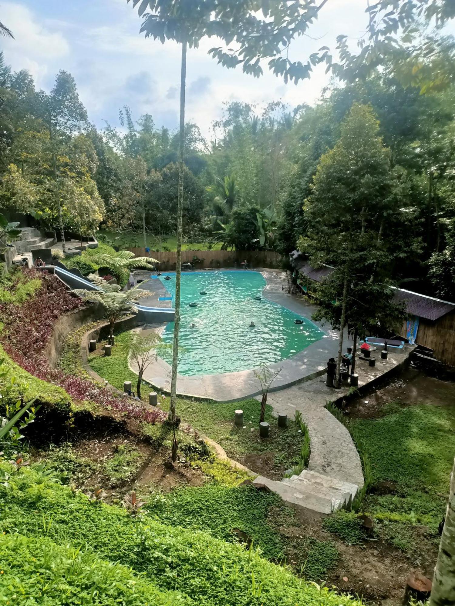 Lingkung Park Tetebatu 아파트 외부 사진